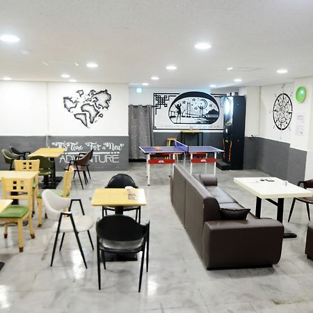 Kimchee Busan Station Guesthouse Екстер'єр фото
