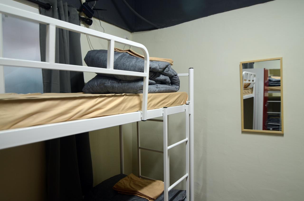 Kimchee Busan Station Guesthouse Екстер'єр фото