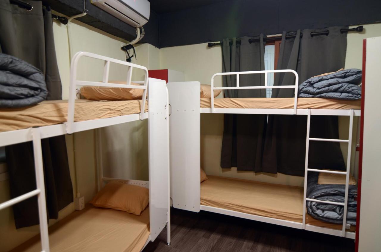 Kimchee Busan Station Guesthouse Номер фото