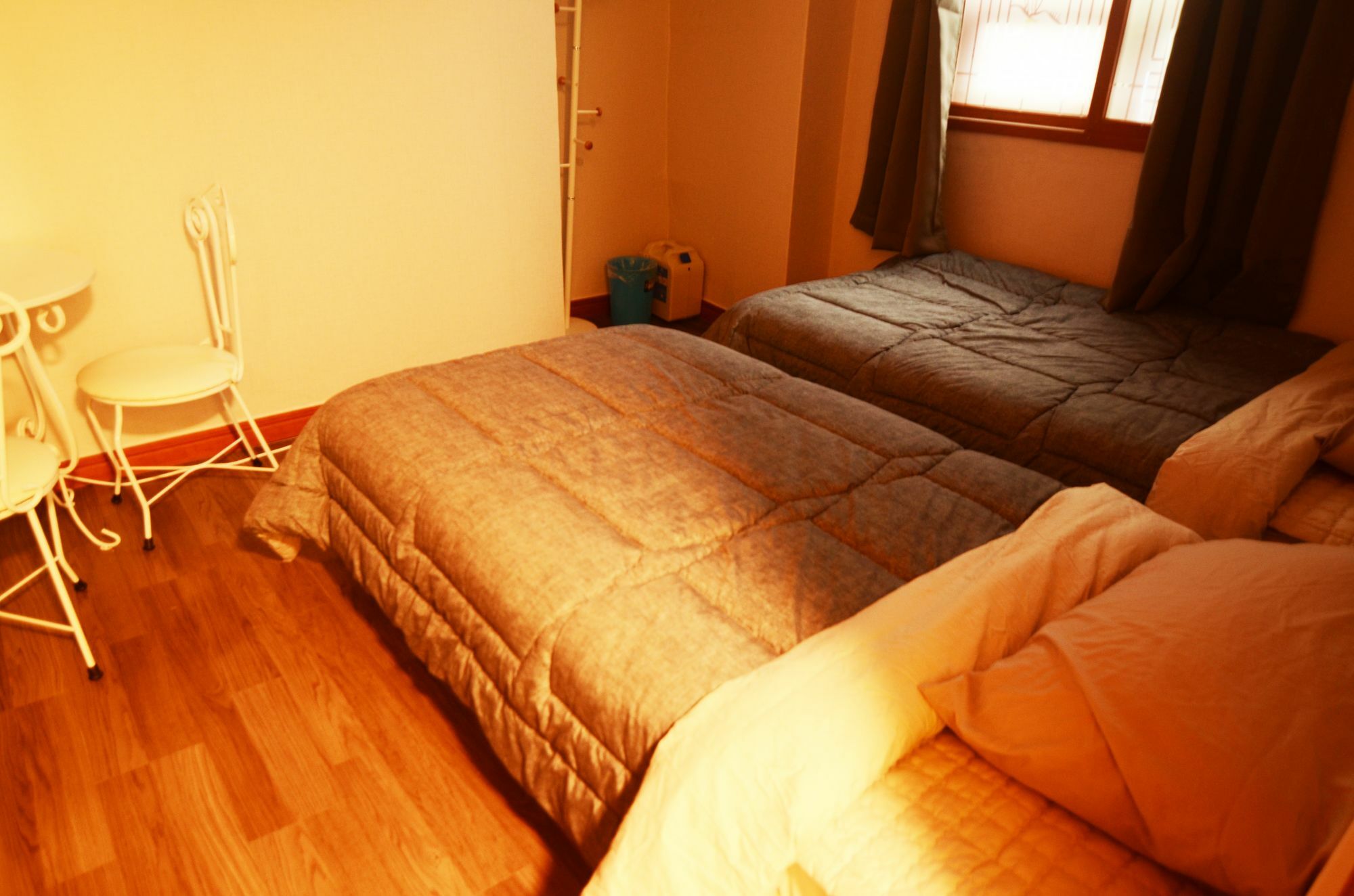 Kimchee Busan Station Guesthouse Екстер'єр фото